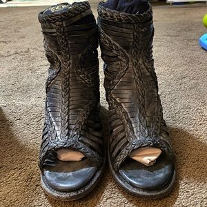 Freebird bela boots